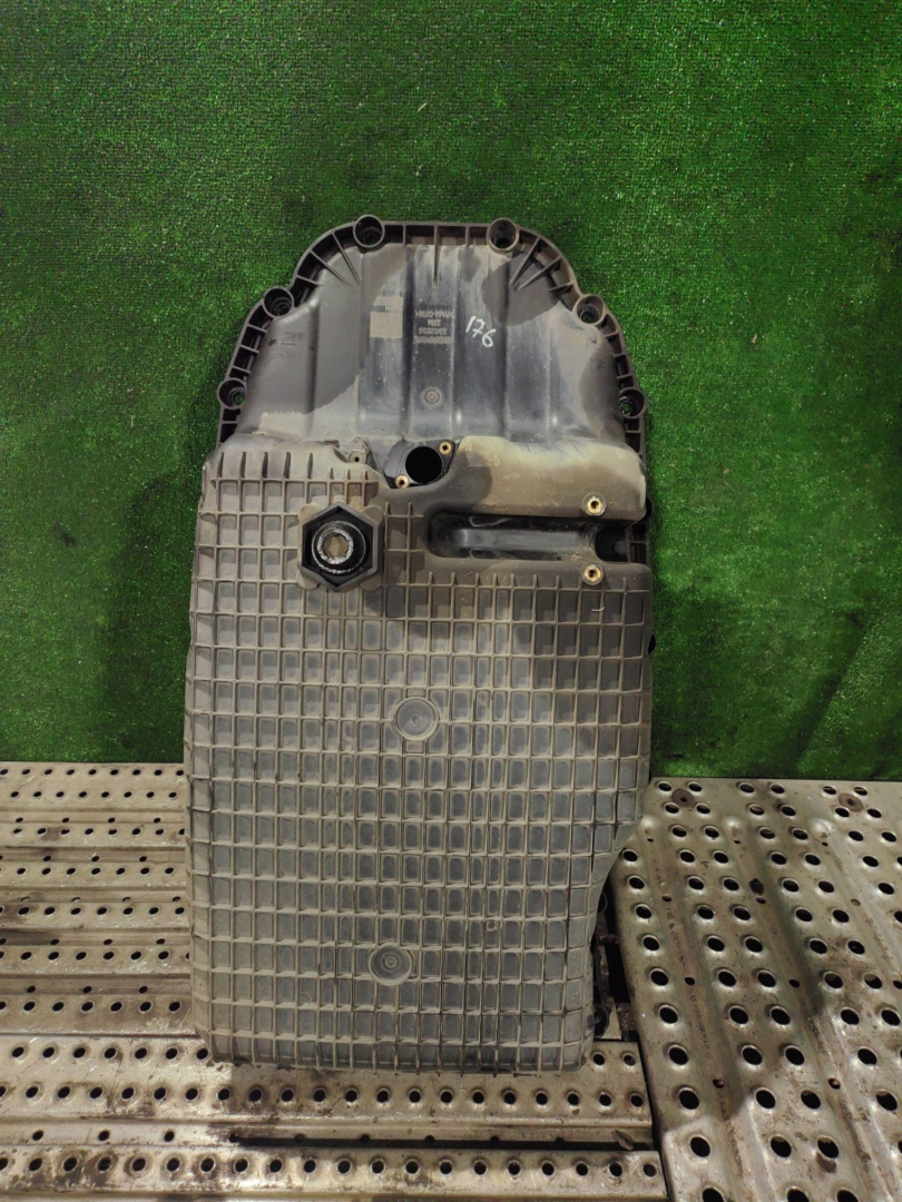 масляный поддон Scania 6-series 2018, 12.7 л., DC 13.148, дизель, АКПП, правый руль, 2362030 - фото №1