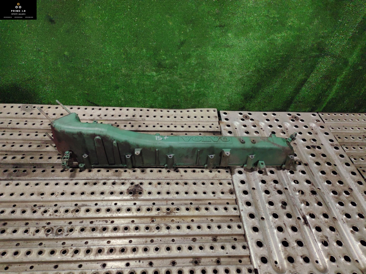 коллектор впускной Volvo FM 2 поколение 2011, 10.8 л., D11C450, дизель, АКПП, 21318650 - фото №1