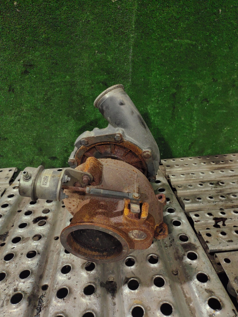 турбина Scania 6-series 2018, 12.7 л., DC 13.148, дизель, АКПП, правый руль, 2260317, 2260316 - фото №1