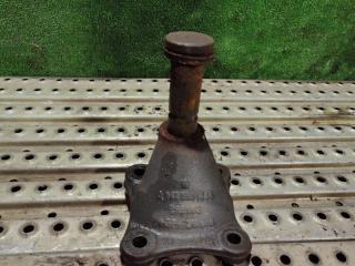 Кронштейн цилиндра подъёма кабины Mercedes-Benz Actros 3 поколение (MP3) 2010, 11.9 л., OM 541.976, дизель, АКПП, A9425531238, 9425531238