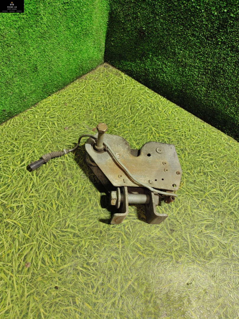 замок кабины IVECO Stralis 2 поколение 2011, 10.3 л., F3AE0681B, дизель, МКПП, 500353618 - фото №1