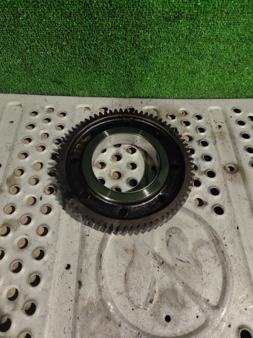 шестерня грм Volvo FH 2 поколение 2004, 12.1 л., D12D420, дизель, МКПП, 8170193 - фото №1