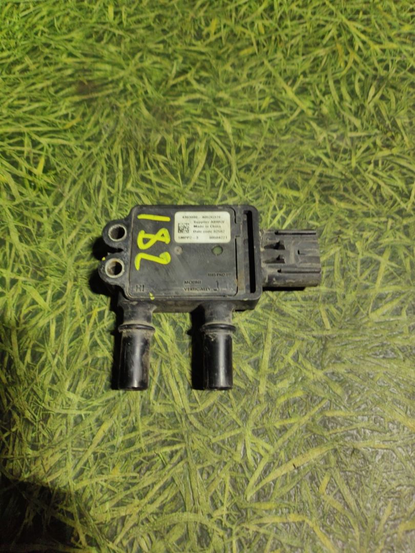 датчик давления (температуры) выхлопных газов DAF XF 106 1 поколение 2018, дизель, АКПП, 2124494, 1818119, 4383998 - фото №1