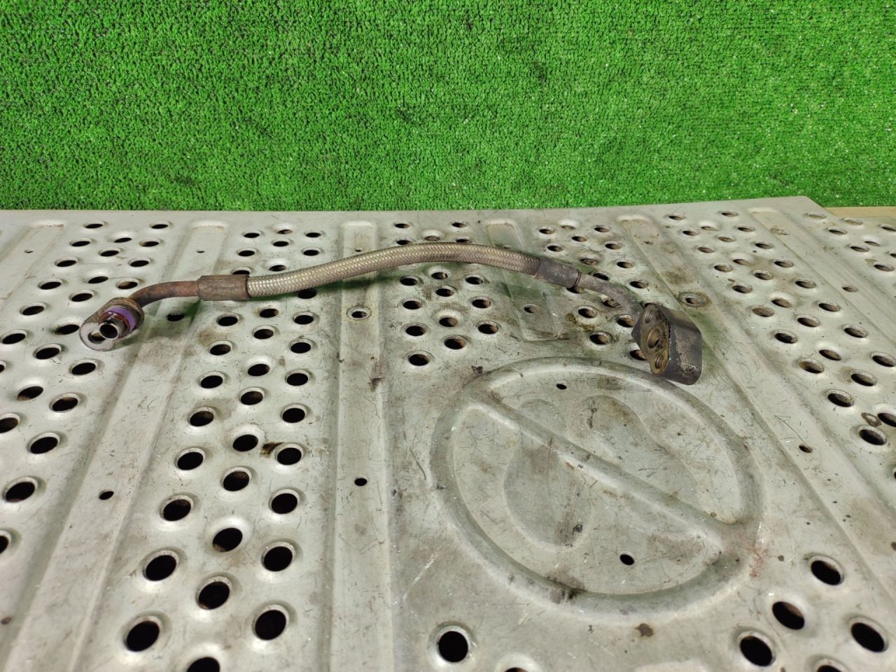 масляная трубка турбины Volvo FH 3 поколение 2012, 12.8 л., D13C500, дизель, АКПП, 21479179 - фото №1