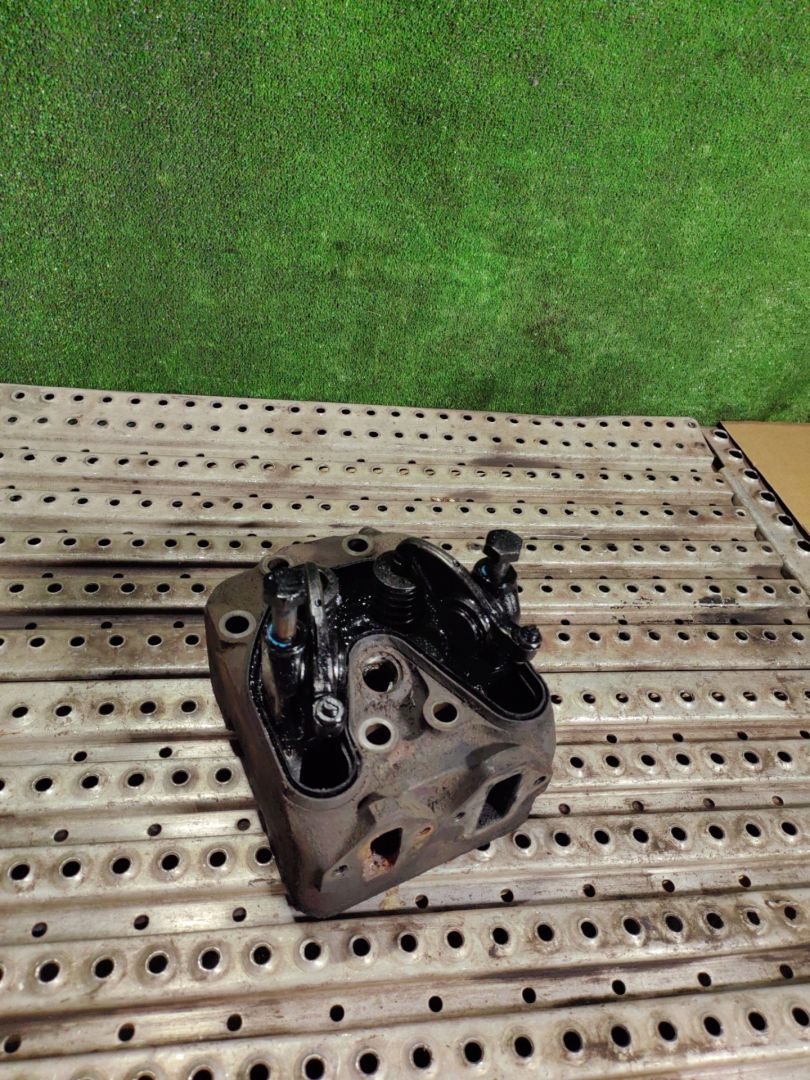 головка блока цилиндров Scania P 2 поколение 1995, 1523419 - фото №1