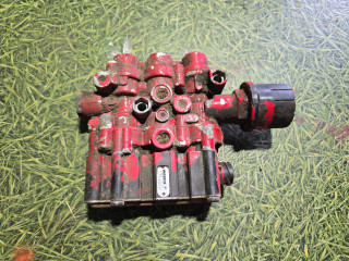 кран управления пневмоподвеской Scania 4-Series 2004, 15.6 л., DC 16.01, дизель, МКПП, 1383956, 4729000620