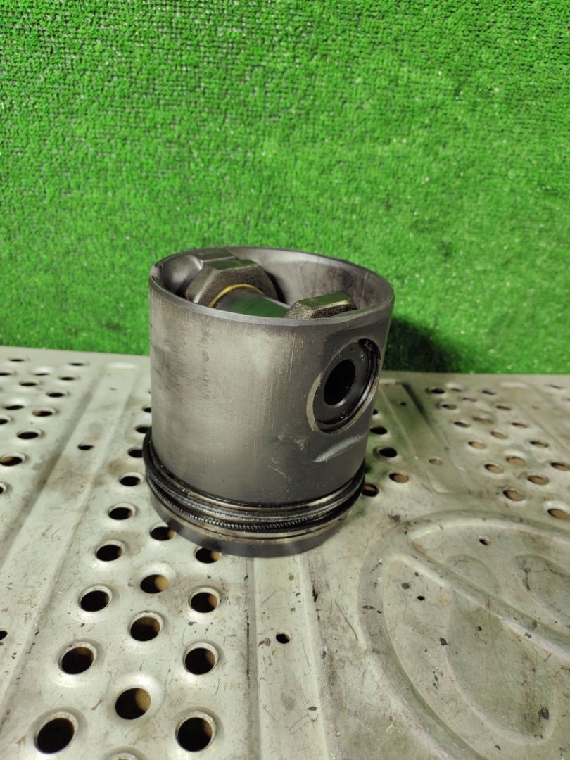 поршень Scania P 2 поколение 1995, 1378551 - фото №1