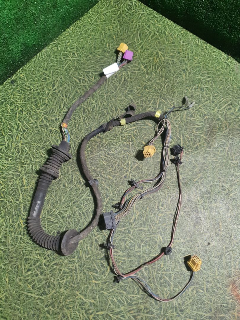 дверная проводка Volvo FH 2 поколение 2003, 12.1 л., D12D420, дизель, АКПП, грузовик, 20590373 - фото №1