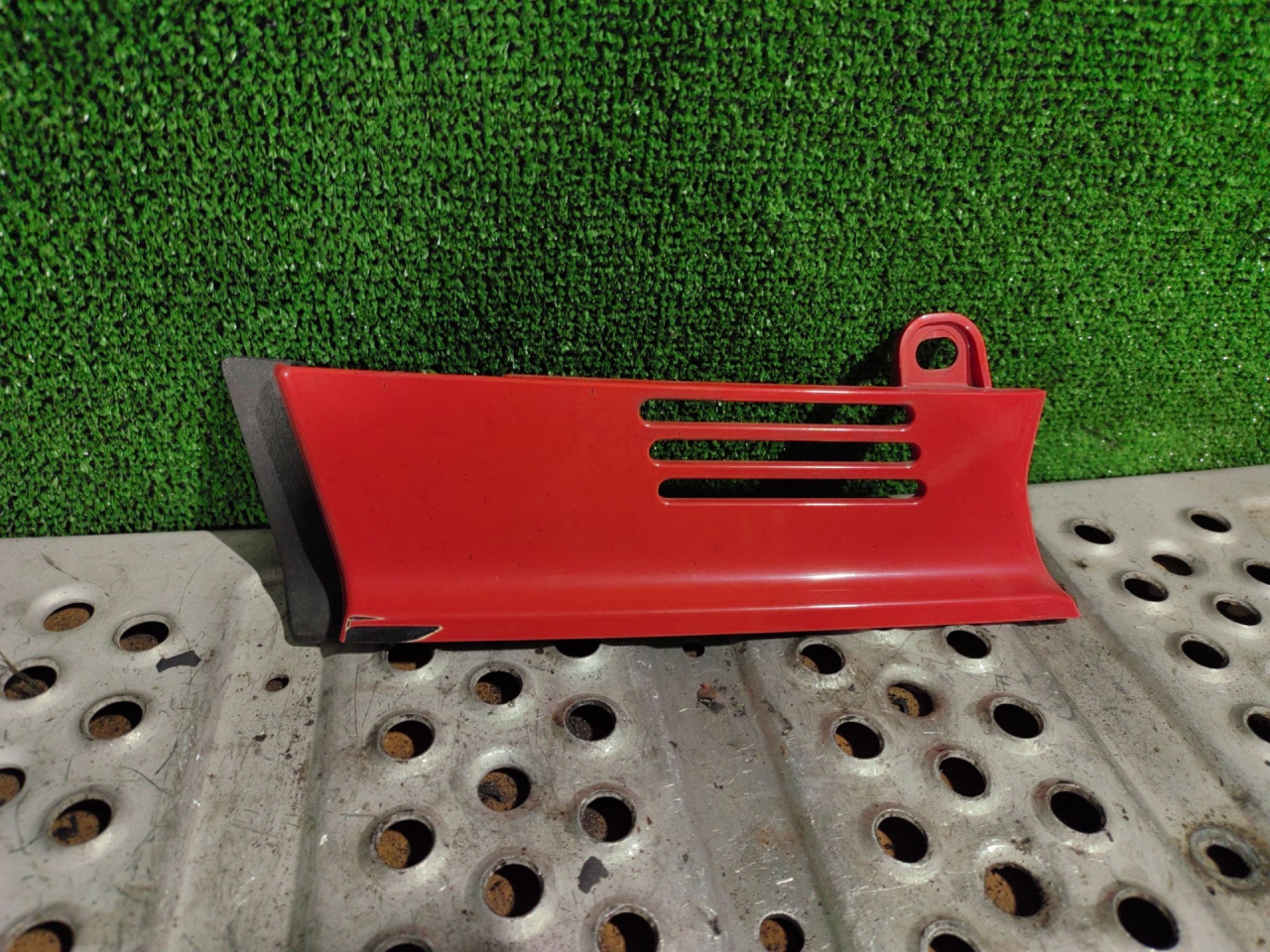 рамка (накладка) решетки радиатора Scania 6-series 2019, 13.0 л., OC13 101 L01, газ, АКПП, 2297703, 2443020 - фото №1