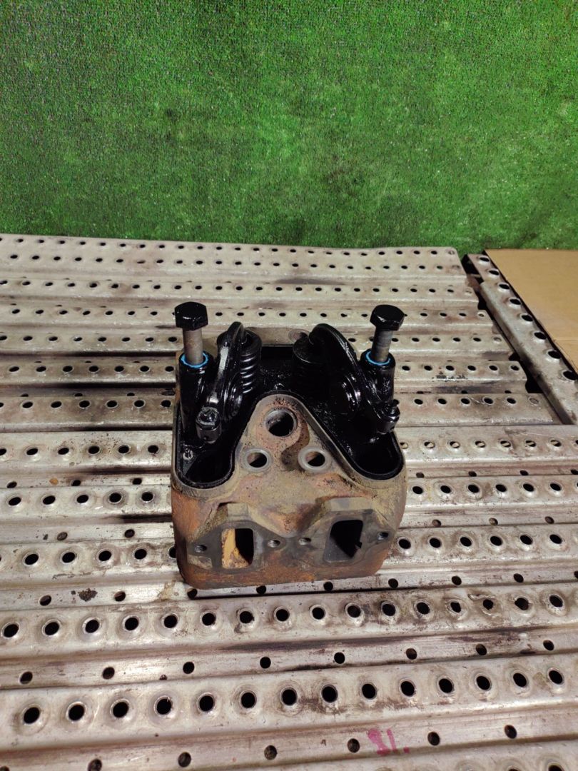 головка блока цилиндров Scania P 2 поколение 1995, 1523419 - фото №1