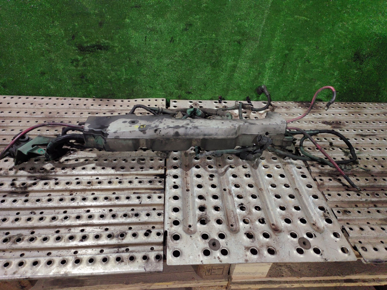 проводка двигателя Volvo FH 2 поколение 2004, 12.1 л., D12D420, дизель, МКПП, 20466485 - фото №1