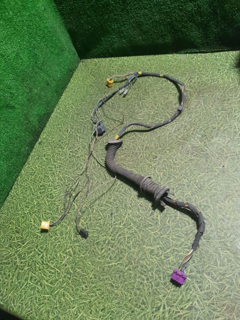 дверная проводка Volvo FH 2 поколение 2003, 12.1 л., D12D420, дизель, АКПП, грузовик, 20590374 - фото №1