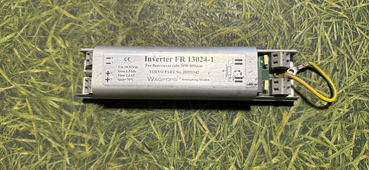 Преобразователь напряжения Volvo FH 2 поколение 2006, 12.8 л., D13A440, дизель, АКПП, 20551342 - фото №1