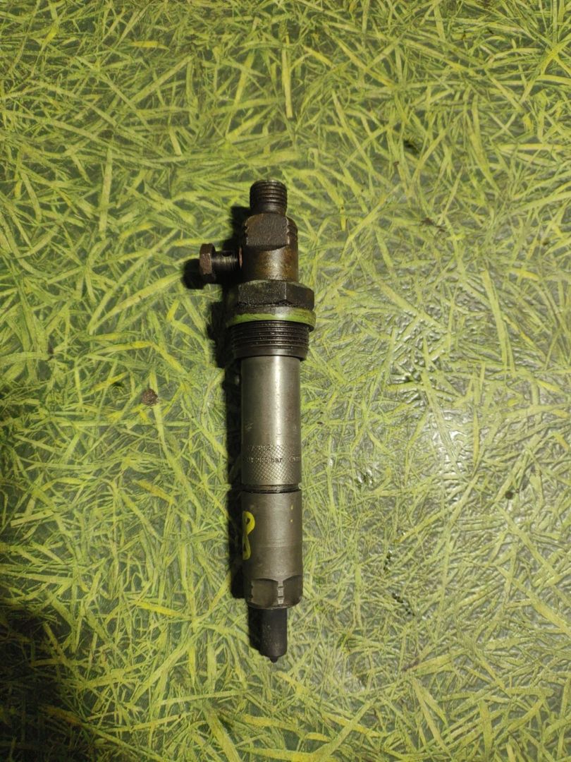 форсунка Scania P 2 поколение 1995, 0986430387, 1384170 - фото №1