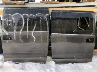 дверь сдвижная Hyundai H-1 Grand Starex 2015, седан