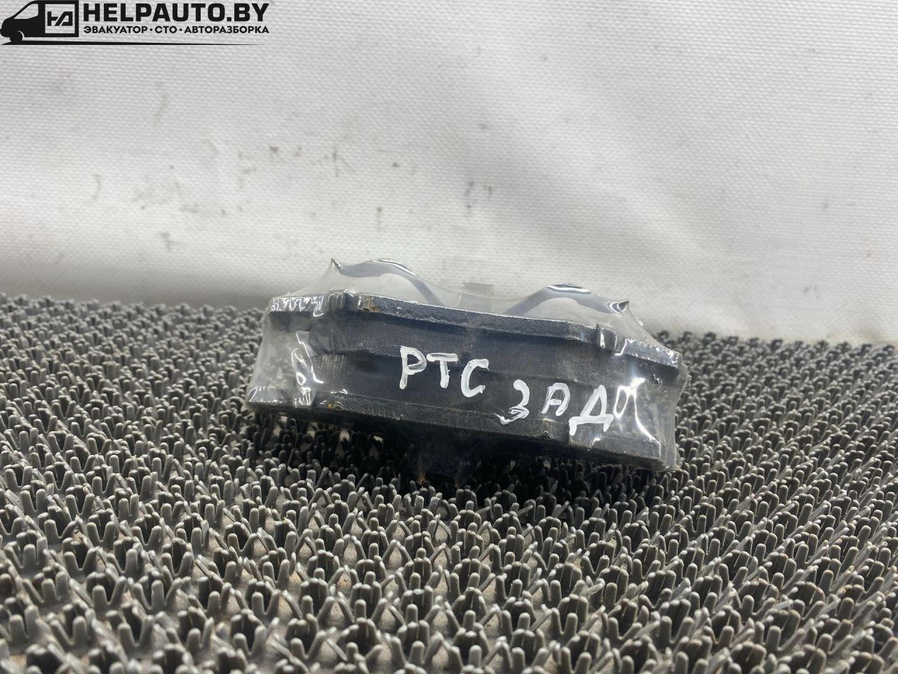 тормозные колодки Chrysler PT Cruiser 1 поколение 2002, 2.0 л., ECC, бензин, АКПП, черный, хетчбэк 5 дв. - фото №1
