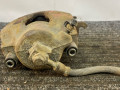 суппорт передний правый Opel Astra G 1998, 1.4 л., X 14 XE, бензин, МКПП, серебро, универсал, передний привод - фото №4