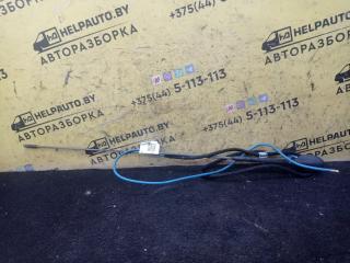 антенна Ford Focus 2 поколение 2006, 1.6 л., HWDA, бензин, МКПП, красный, хетчбэк 5 дв., передний привод
