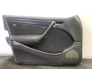 обшивка двери передняя левая Mercedes-Benz C-Класс W202/S202 [рестайлинг] W202 1997, 2.2 л., OM 604.910, дизель, МКПП, темно зеленный металлик, седан, задний привод