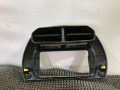 рамка под магнитолу Toyota RAV4 2 поколение (XA20) 2002, 2.0 л., дизель, МКПП, серебристый, седан - фото №2
