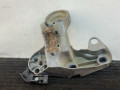 кронштейн двигателя Audi A4 B5 1999, 1.8 л., бензин, АКПП, черный, универсал, передний привод - фото №3