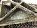 кронштейн (крепление) Mercedes-Benz C-Класс W202/S202 [рестайлинг] W202 1997, 2.2 л., OM 604.910, дизель, МКПП, темно зеленный металлик, седан, задний привод, 6062360230 - фото №4