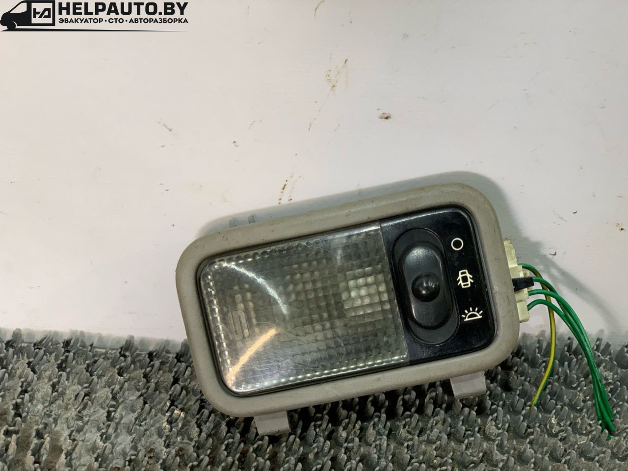 фонарь салона (плафон) Citroen Berlingo 1 поколение (M49) 1998, 1.9 л., DHX (XUD9TF/BTF), дизель, МКПП, белый, фургон, передний привод - фото №1