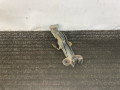 Крепление бампера переднего Audi 80 B3 89/B3 1987, 1.8 л., бензин, МКПП, серый, седан, передний привод, 893807253 - фото №2