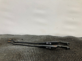 щеткодержатель (поводок стеклоочистителя, дворник) Opel Vectra B (1995 - 1999), 1.6 л., X 16 XEL, бензин, МКПП, темно зеленный металлик, седан, передний привод