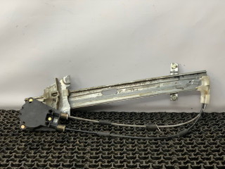 стеклоподъемник передний правый Mazda 323 6 поколение 1998, 2.0 л., дизель, МКПП, синий, хетчбэк 3 дв.