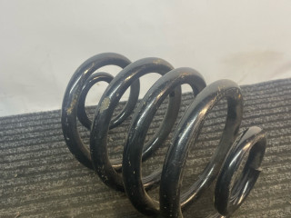 пружина задняя Volkswagen Transporter T3 [рестайлинг] 1986, 1.6 л., дизель, МКПП, белый, микроавтобус, задний привод