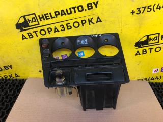 консоль салона Mitsubishi Galant 6 поколение 1990