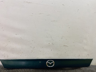 подсветка номера Mazda 626 GF 1997, 2.0 л., дизель, МКПП, зелёный, седан, передний привод