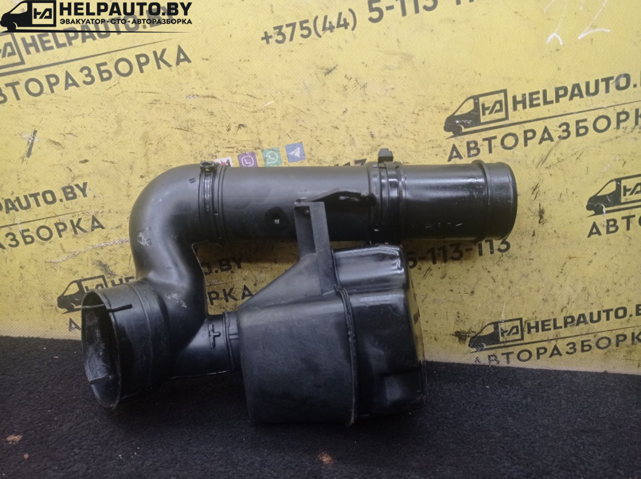патрубок воздушного фильтра Citroen Xsara 1 поколение 2000, 1.6 л., NFZ (TU5JP), бензин, АКПП, синий, хетчбэк 5 дв., передний привод - фото №1