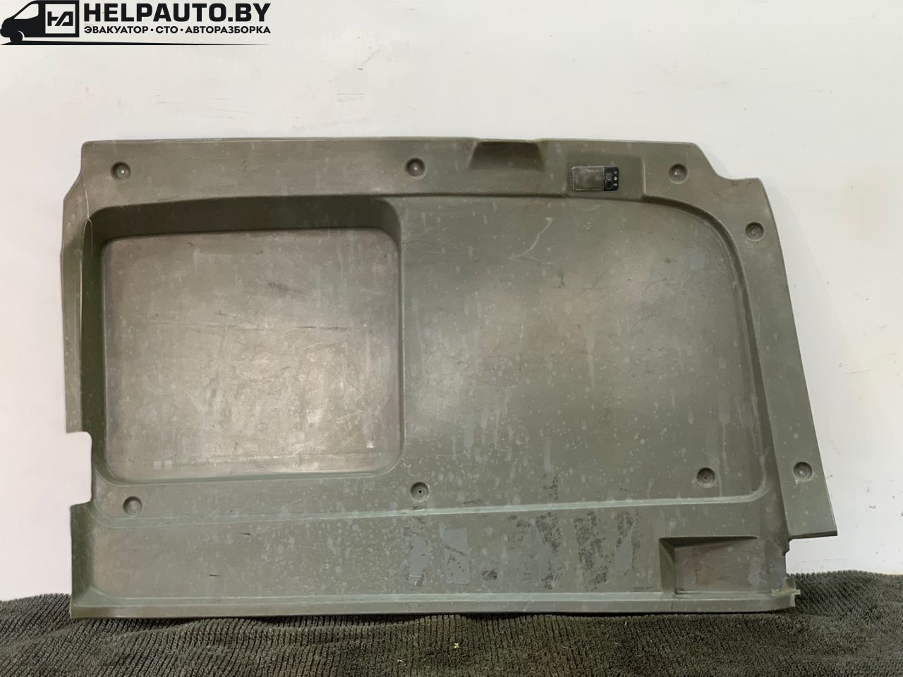 обшивка багажника Citroen Berlingo 1 поколение (M49) 1998, 1.9 л., DHX (XUD9TF/BTF), дизель, МКПП, белый, фургон, передний привод - фото №1