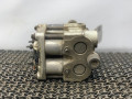 блок ABS Nissan Primera P10 (1990 - 1997), 1.6 л., бензин, 0265201035, 564200802 - фото №4