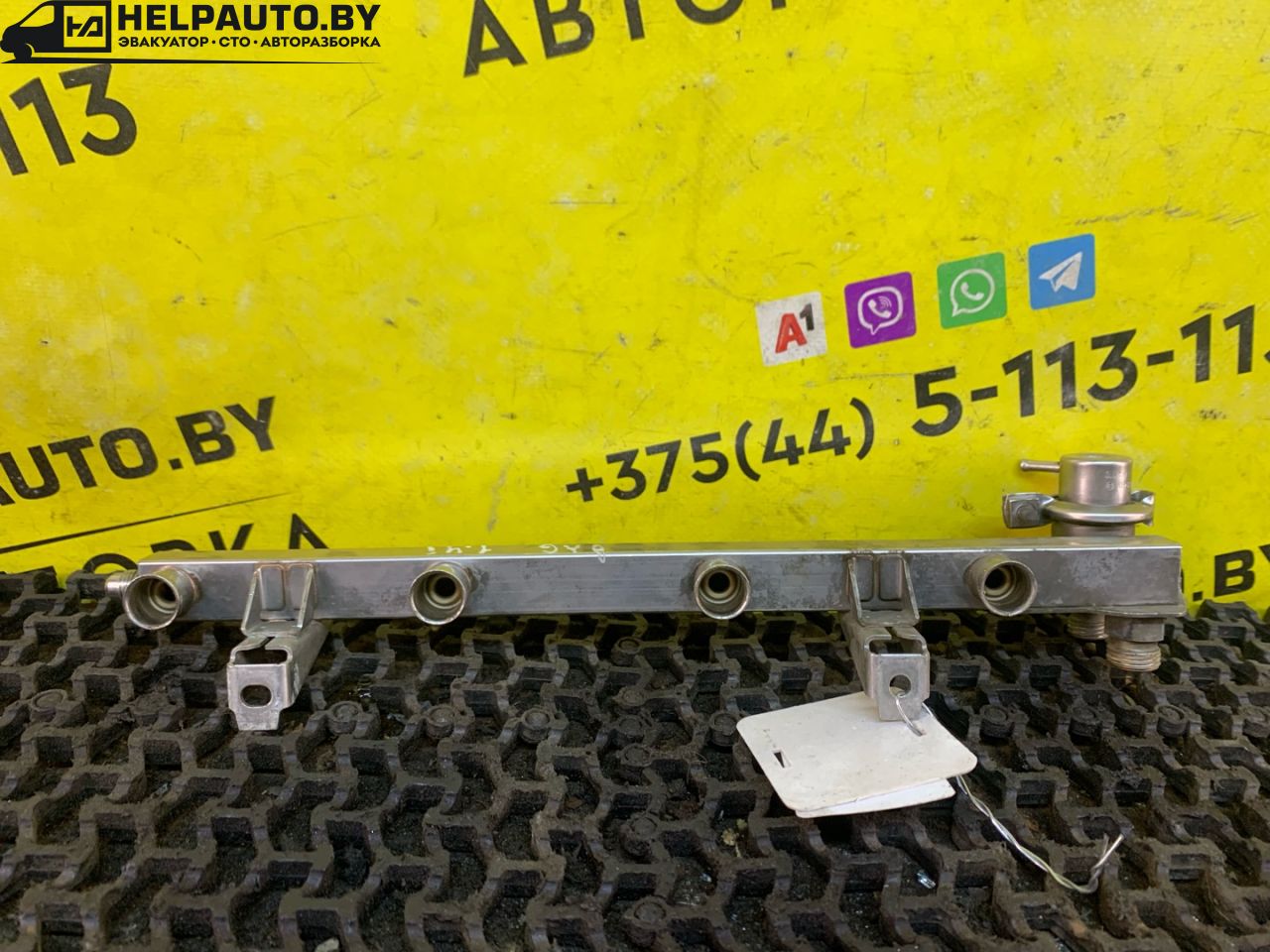 топливная рампа Opel Astra G 1998, 1.4 л., X 14 XE, бензин, МКПП, серебро, универсал, передний привод - фото №1