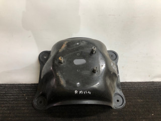 крепление запаски Toyota RAV4 2 поколение (XA20) 2002, 2.0 л., дизель, МКПП, серебристый, седан