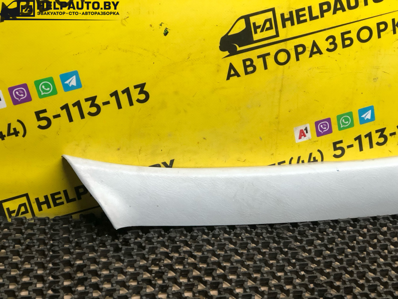 обшивка стойки Geely MK 1 поколение 2012, 1.5 л., MR479QA, бензин, 5МКПП, черный, седан, передний привод - фото №1