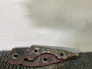 петля капота Nissan Bluebird T12/T72 1987, 2.0 л., бензин, МКПП, бордовый, хетчбэк 5 дв., передний привод