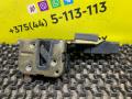 замок двери задней левой Mitsubishi Carisma 1 поколение (1995 - 1999), 1.8 л., 4G93 (GDI), бензин, МКПП, серебро, хетчбэк 5 дв., передний привод - фото №2