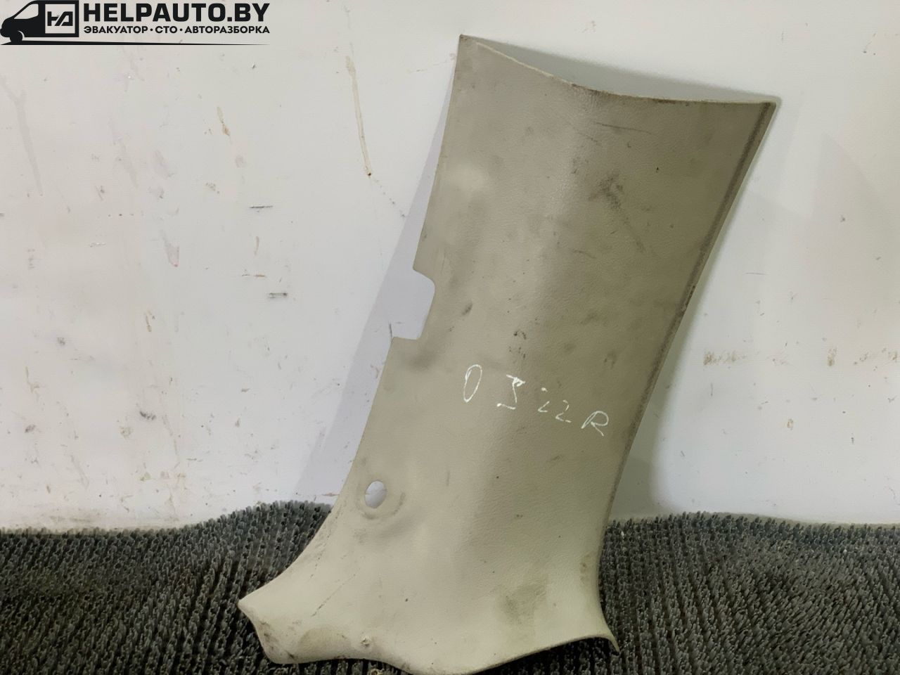 пластик Opel Sintra 1 поколение 1999, 2.2 л., X 22 XE, бензин, МКПП, серебристый, минивэн, передний привод - фото №1