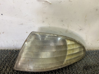 поворотник левый Ford Mondeo 2 поколение 1998, 1.8 л., дизель, МКПП, синий, хетчбэк 5 дв., передний привод