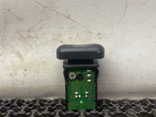 Кнопка подогрева заднего стекла Suzuki Baleno 1 поколение 1998, 1.3 л., i, G13BB, бензин, МКПП, серебристый, седан, передний привод