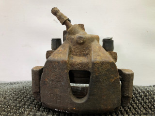 суппорт передний правый Ford Focus 2 поколение [рестайлинг] 2009, 1.6 л., бензин, МКПП, черный, универсал, передний привод