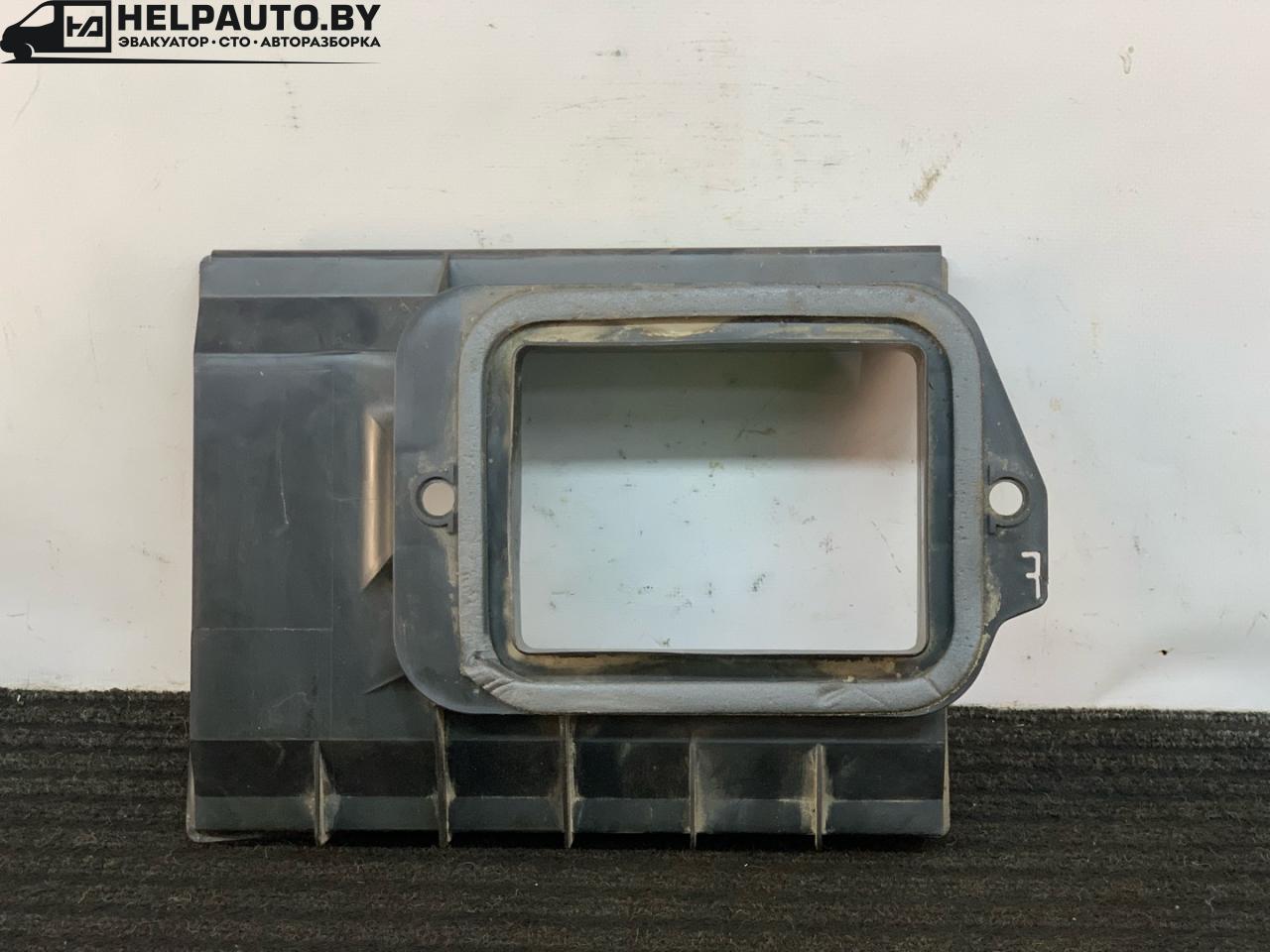 корпус салонного фильтра Volkswagen Golf 2 поколение 1990, 1.6 л., дизель, МКПП, черный, хетчбэк 3 дв., передний привод, 1H1819640 - фото №1
