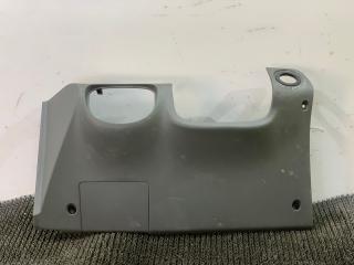 пластик Hyundai Santa Fe 1 поколение (SM) 2001, 2.4 л., бензин, МКПП, черный, внедорожник 5 дв., передний привод, 84750-26000