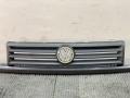 решетка радиатора Volkswagen Vento 1 поколение 1991, 1.8 л., бензин, МКПП, серый, седан, передний привод - фото №2