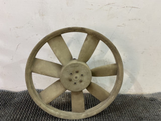 вентилятор радиатора Nissan Bluebird T12/T72 1987, 2.0 л., бензин, МКПП, бордовый, хетчбэк 5 дв., передний привод