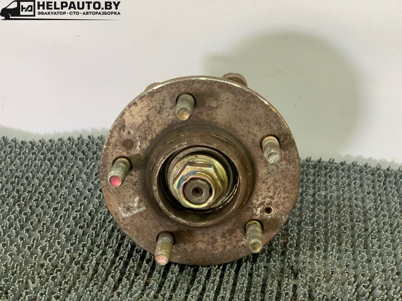 ступица задняя правая Hyundai Santa Fe 1 поколение (SM) 2003, 2.4 л., бензин, МКПП, внедорожник 5 дв. - фото №1